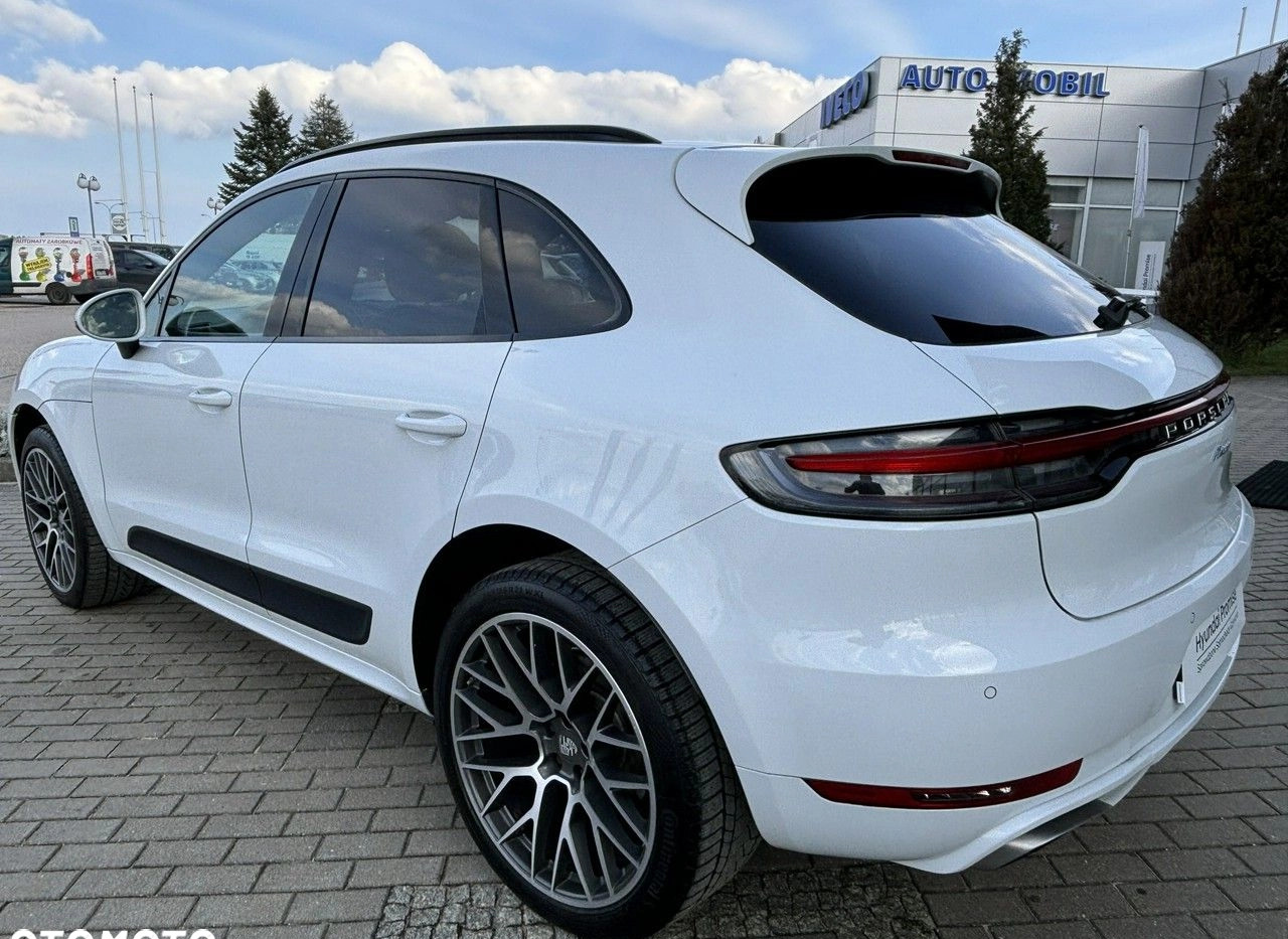 Porsche Macan cena 229900 przebieg: 117831, rok produkcji 2019 z Wejherowo małe 352